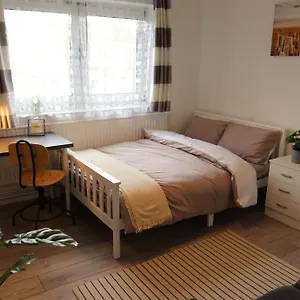 Bow House - Sleepylodge , London United Kingdom